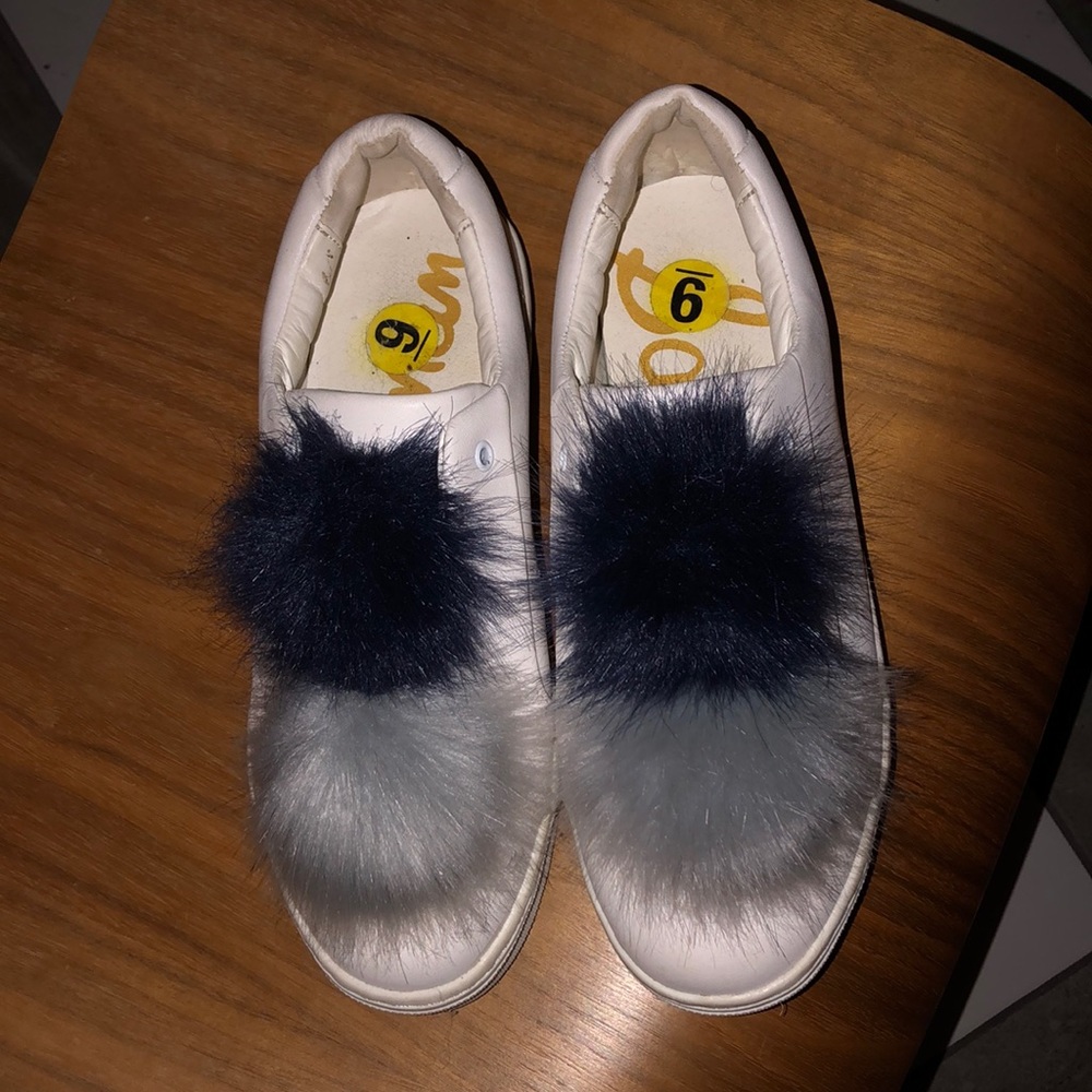 Sam Edelman Pom Pom platform sneakers